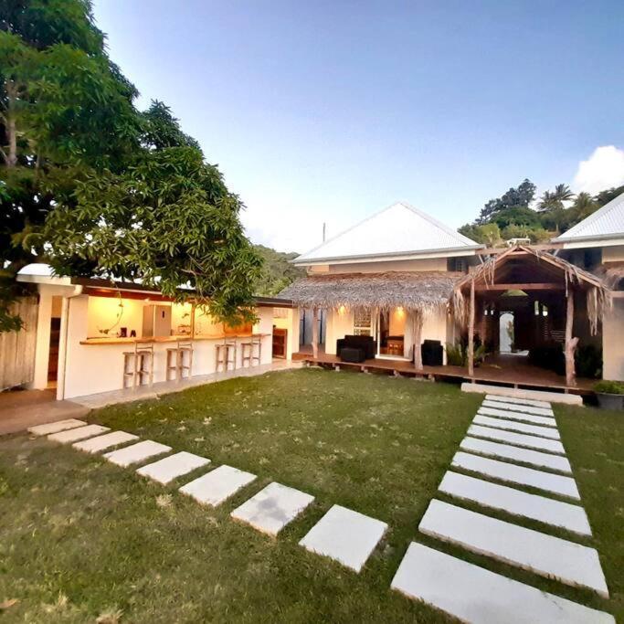 Bungalow Tiarii, Avec Acces Direct A Une Plage Privee Tevaitoa Exterior foto